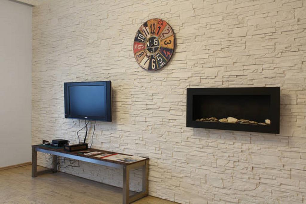 Apartment Argentinska 8 Prague Exterior photo